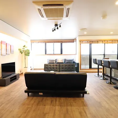 Crane Court Kitahorie Villa
